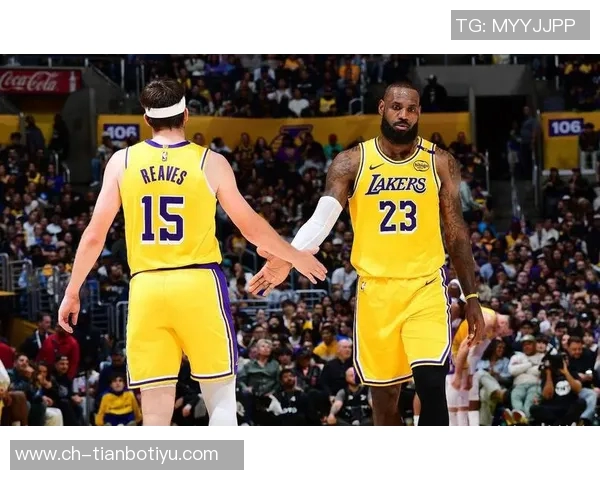 帕森斯:詹姆斯回归后里夫斯依然是湖人队的第二选择 帕森斯:詹姆斯回归后里夫斯依然是湖人队的第二选择