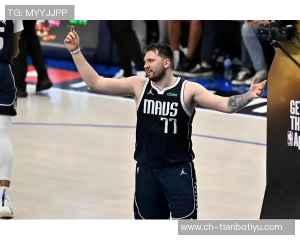 浓眉增重显实力东契奇瘦身展决心达拉斯球队伙食成焦点