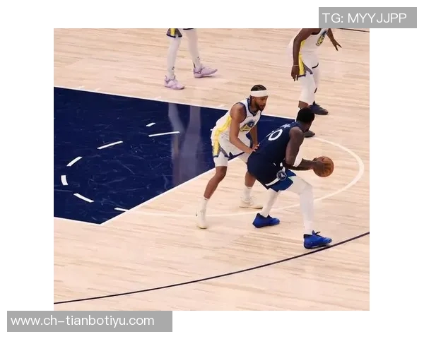 兰德尔高效发挥30分钟砍下26分9板5助助球队取得胜利