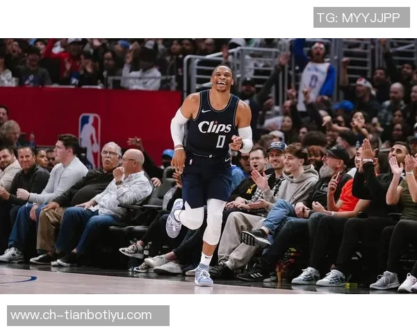 快船能否逆转颓势止住三连败ESPN预测灰熊胜率434快船566